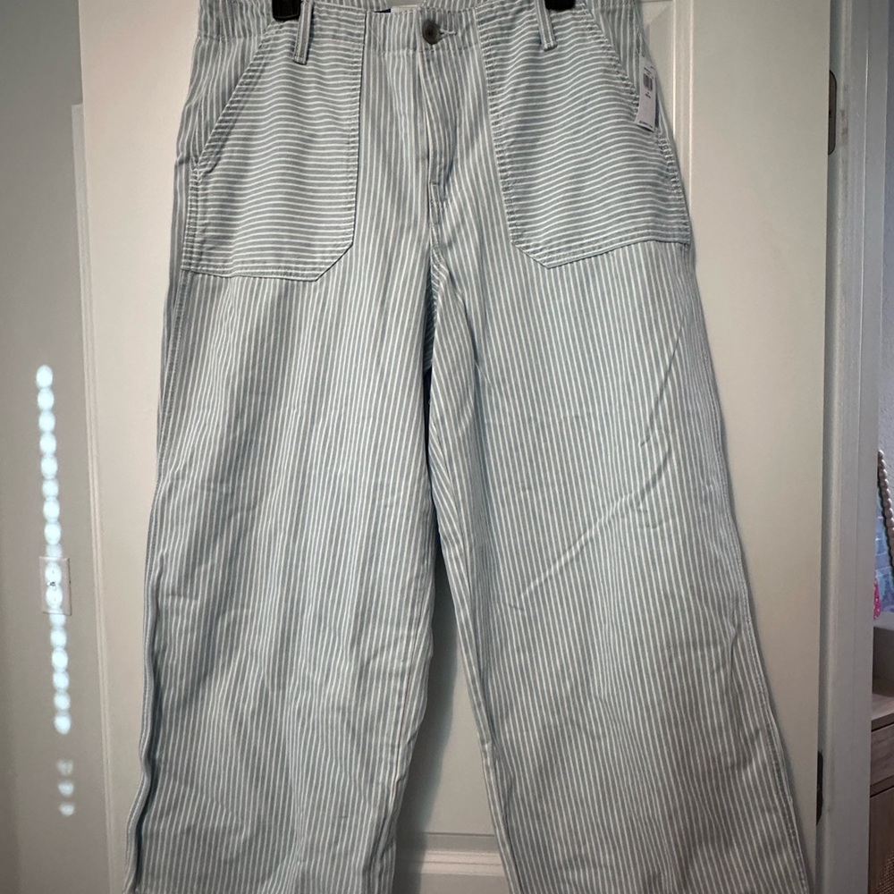 Old Navy Blue and White Striped Wide Leg Pants